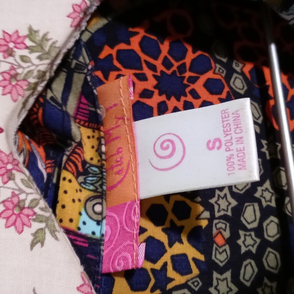 Women's Catch My I faux silk button up dress shirt kaleidoscope print S - Picture 4 of 7